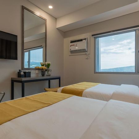 Bayfront Hotel Cebu Capitol Site 外观 照片